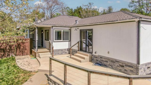 1568 Old Vallecito Rd, Angels Camp, CA 95222