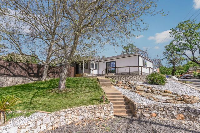 1568 Old Vallecito Rd, Angels Camp, CA 95222