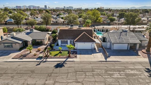 4602 Inland Court, Las Vegas, NV 89147
