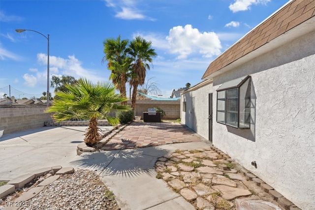 4602 Inland Court, Las Vegas, NV 89147