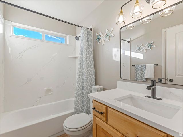 1240 S 1575 W, Syracuse, UT 84075