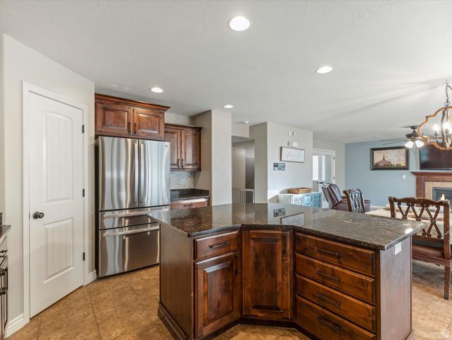 1240 S 1575 W, Syracuse, UT 84075