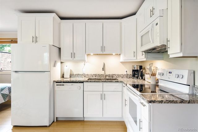 10305 W Iliff Avenue, Lakewood, CO 80227