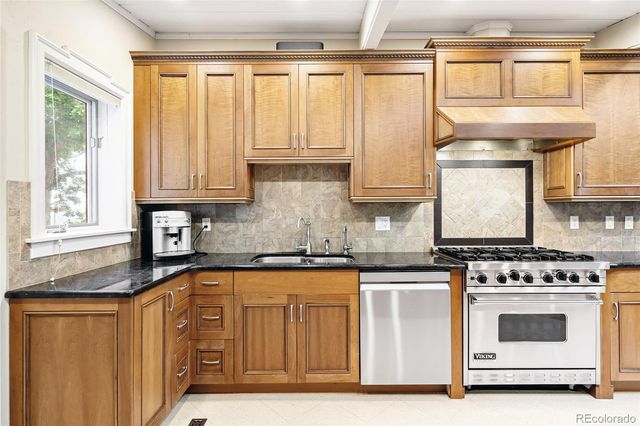 10305 W Iliff Avenue, Lakewood, CO 80227