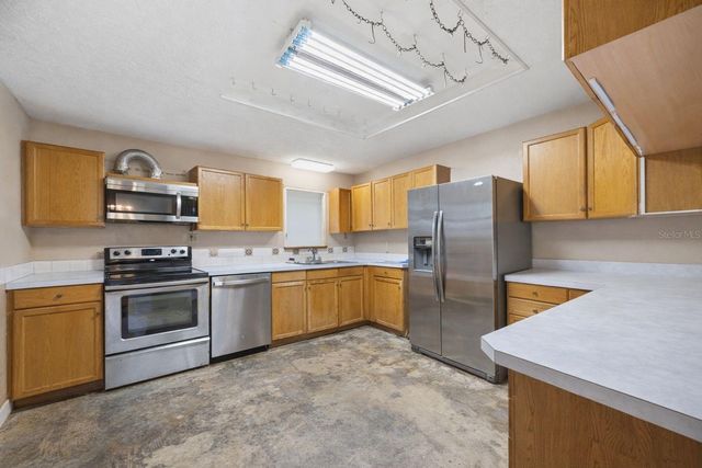 5820 DEASE ROAD, St Cloud, FL 34771