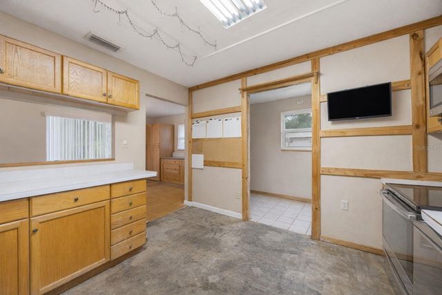 5820 DEASE ROAD, St Cloud, FL 34771