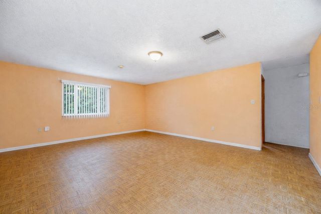 5820 DEASE ROAD, St Cloud, FL 34771