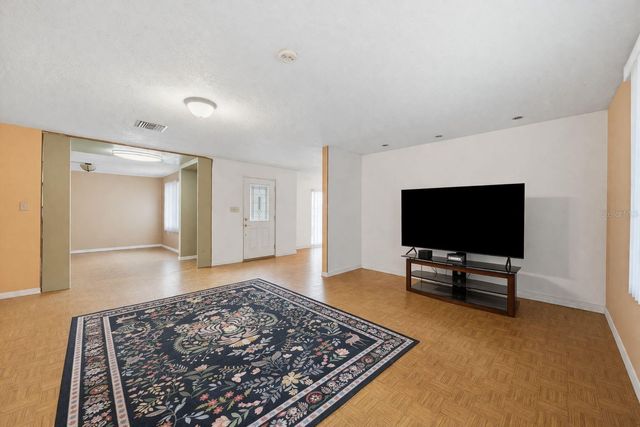 5820 DEASE ROAD, St Cloud, FL 34771