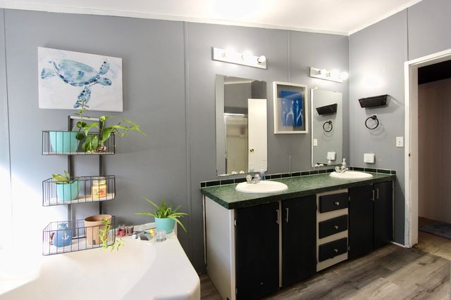 7722 Clary Road, Laurel Hill, FL 32567