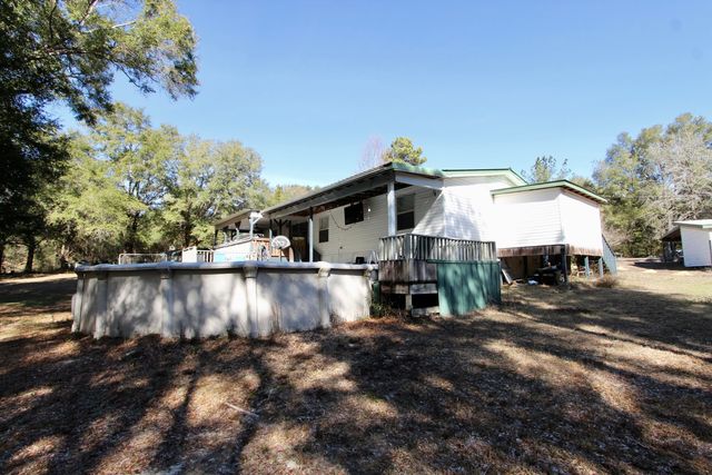 7722 Clary Road, Laurel Hill, FL 32567