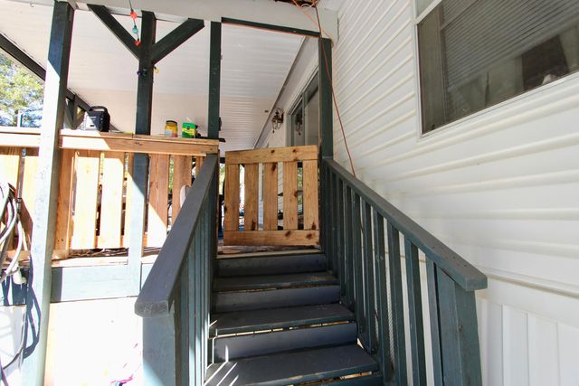 7722 Clary Road, Laurel Hill, FL 32567