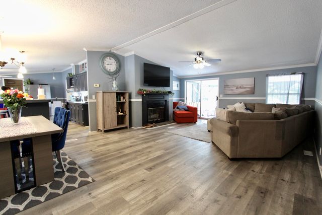 7722 Clary Road, Laurel Hill, FL 32567