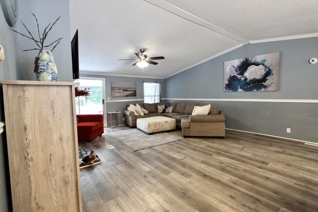 7722 Clary Road, Laurel Hill, FL 32567