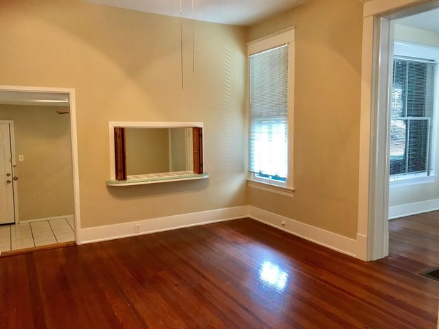 1214 21st Street, Galveston, TX 77550