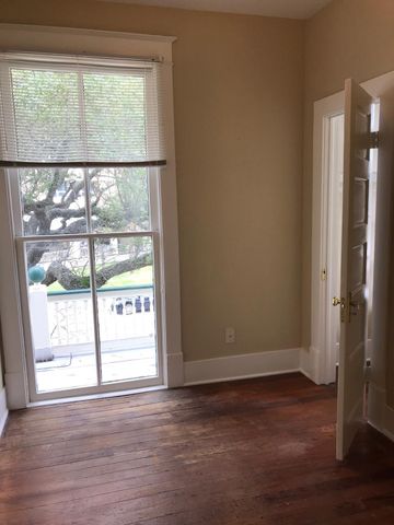 1214 21st Street, Galveston, TX 77550