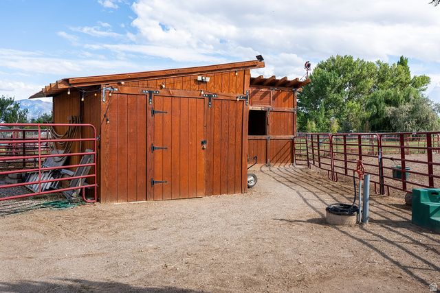 4375 W 1550 S, Syracuse, UT 84075
