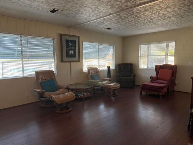 2130 Sunset Drive 70, Vista, CA 92081