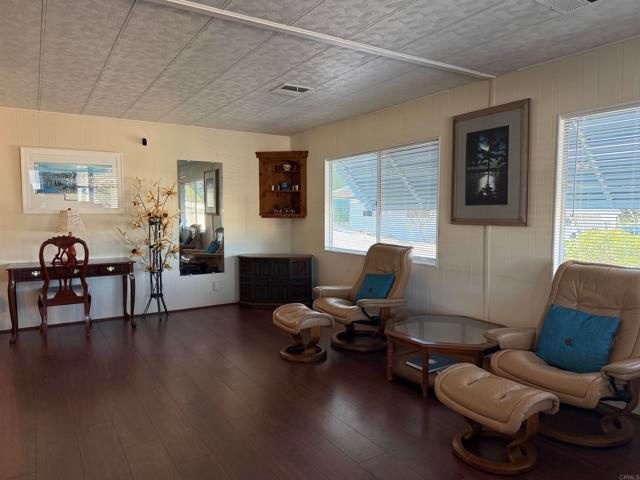 2130 Sunset Drive 70, Vista, CA 92081