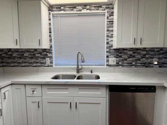 2130 Sunset Drive 70, Vista, CA 92081