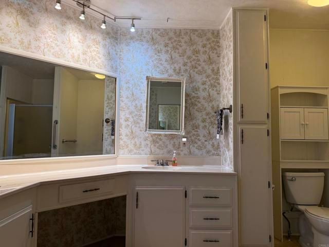 2130 Sunset Drive 70, Vista, CA 92081