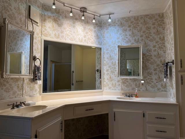 2130 Sunset Drive 70, Vista, CA 92081