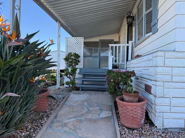 2130 Sunset Drive 70, Vista, CA 92081