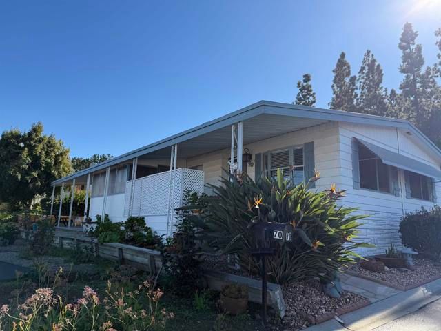 2130 Sunset Drive 70, Vista, CA 92081