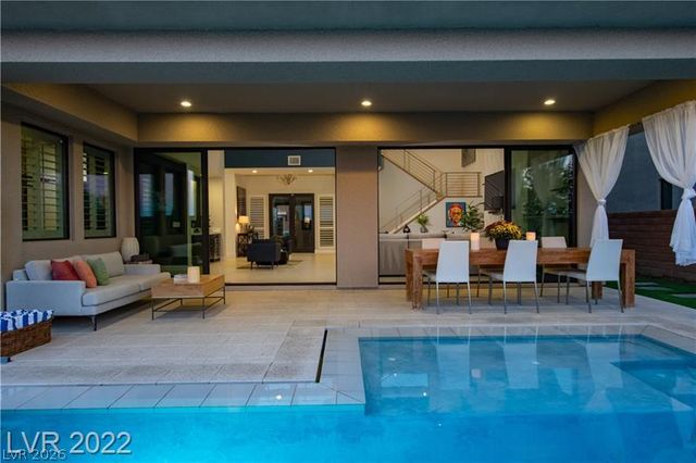 20 Garden Rain Drive, Las Vegas, NV 89135