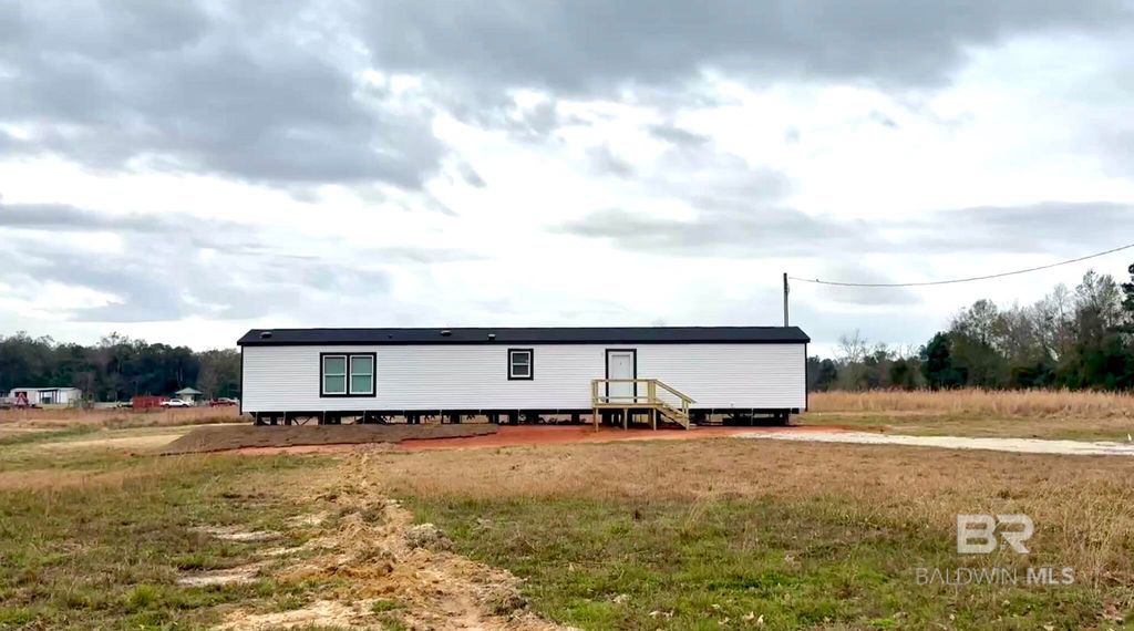 15366 Black & Griffin Road, Loxley, AL 36551