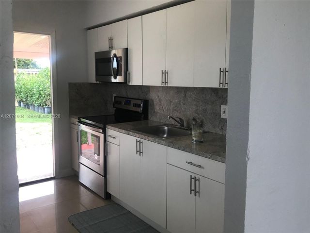 21625 SW 109th Avenue, Miami, FL 33170