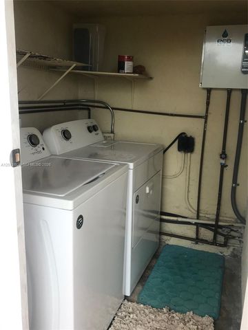 21625 SW 109th Avenue, Miami, FL 33170