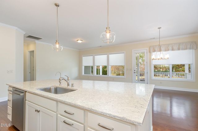 105 Coventry Lane, Chapel Hill, NC 27516