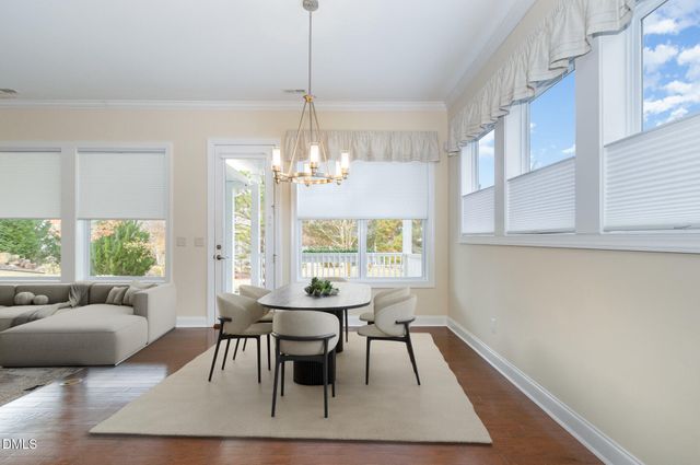 105 Coventry Lane, Chapel Hill, NC 27516