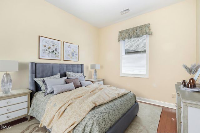 105 Coventry Lane, Chapel Hill, NC 27516