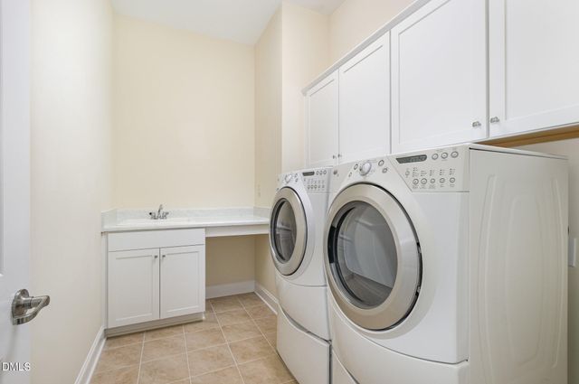 105 Coventry Lane, Chapel Hill, NC 27516