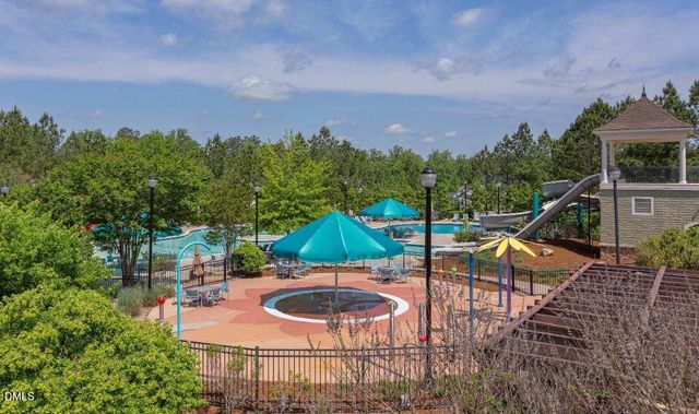 105 Coventry Lane, Chapel Hill, NC 27516