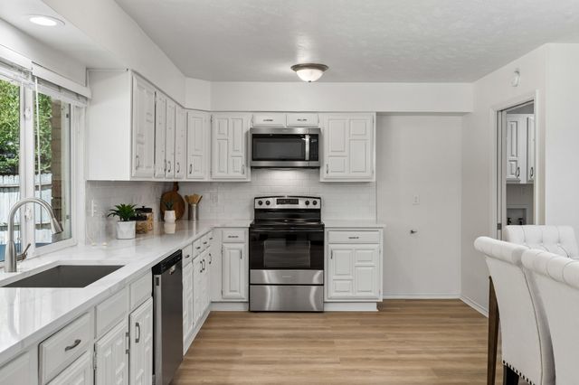 2612 Rush Valley Court, Arlington, TX 76016