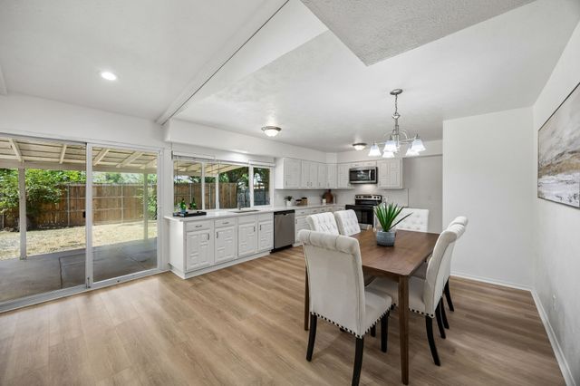2612 Rush Valley Court, Arlington, TX 76016