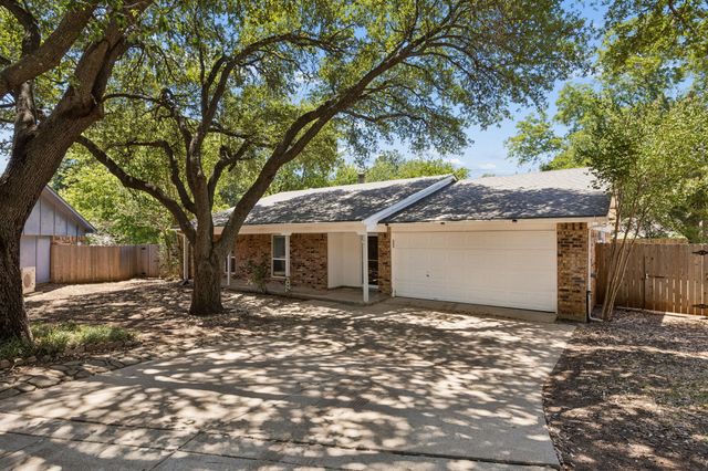 2612 Rush Valley Court, Arlington, TX 76016