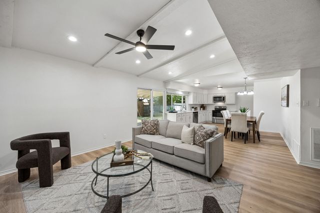 2612 Rush Valley Court, Arlington, TX 76016