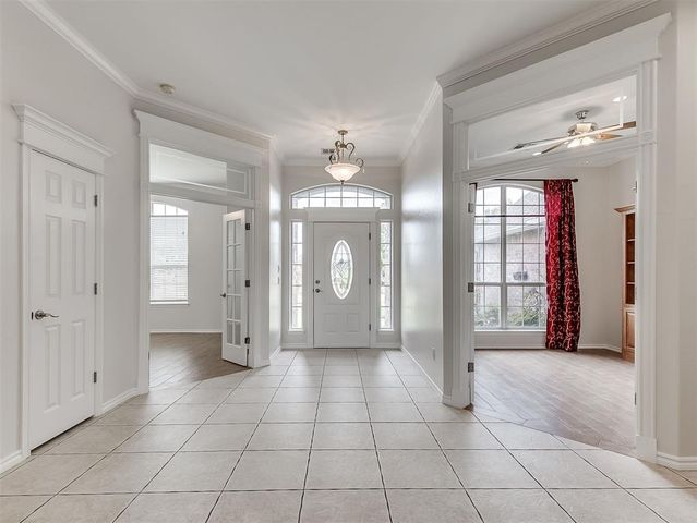 1100 Kingsway Avenue, Yukon, OK 73099