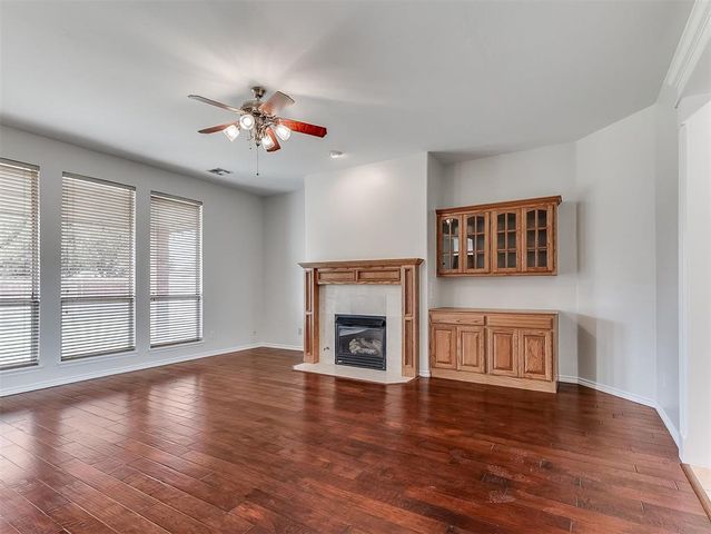 1100 Kingsway Avenue, Yukon, OK 73099