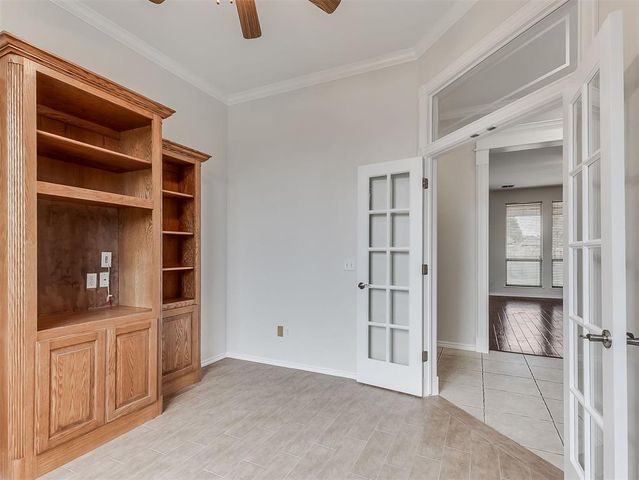 1100 Kingsway Avenue, Yukon, OK 73099