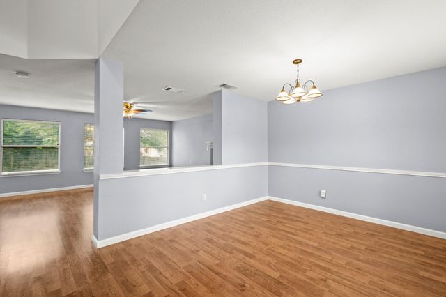 2001 Erika CV, Round Rock, TX 78664