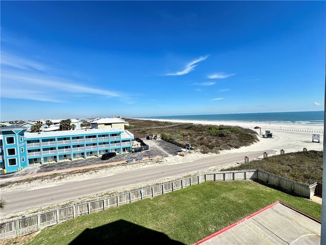 800 Sandcastle Dr 402, Port Aransas, TX 78373