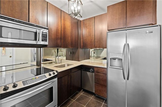 198 Ponce De Leon NE Avenue 4B, Atlanta, GA 30308