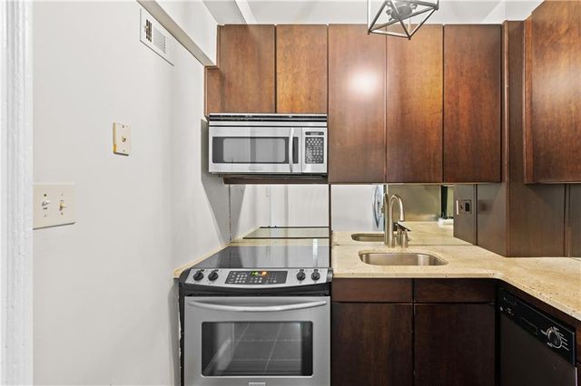 198 Ponce De Leon NE Avenue 4B, Atlanta, GA 30308