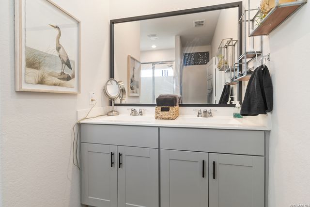 393 Trent, New Braunfels, TX 78130