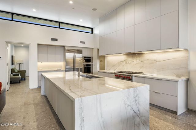 7020 E PASADENA Avenue, Paradise Valley, AZ 85253