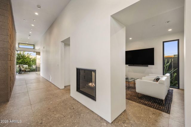 7020 E PASADENA Avenue, Paradise Valley, AZ 85253